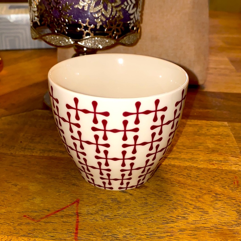Starbucks Mug New Bone China Nouvelle Porcelaine 2010 Cross of Red & White Base - Picture 5 of 8